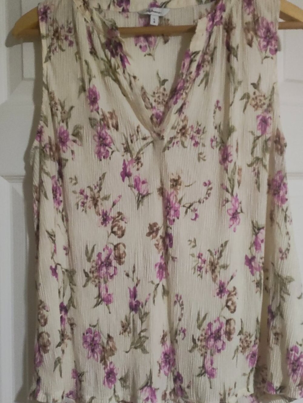 Two Reitman Large Size Summer Tops